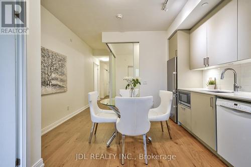 423 - 1100 Kingston Road, Toronto, ON - Indoor