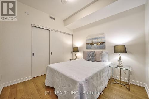 423 - 1100 Kingston Road, Toronto, ON - Indoor Photo Showing Bedroom