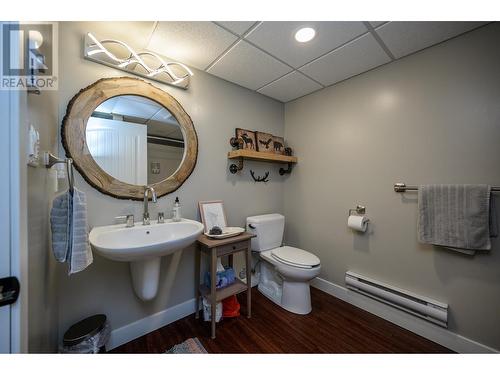 2697 Evasko Road, Prince George, BC - Indoor Photo Showing Bathroom