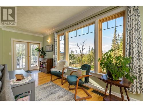 2697 Evasko Road, Prince George, BC - Indoor Photo Showing Living Room