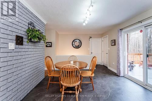 15 Mundy Avenue, Tiny, ON - Indoor Photo Showing Dining Room