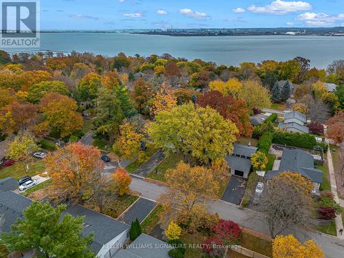 118 Lynn Court, Burlington, ON - Outdoor With Body Of Water With View