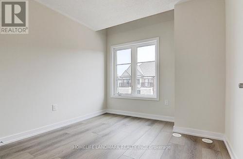 1345 Kobzar Drive, Oakville, ON - Indoor Photo Showing Other Room