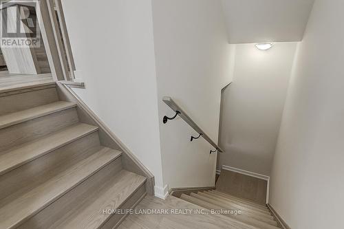 1345 Kobzar Drive, Oakville, ON - Indoor Photo Showing Other Room