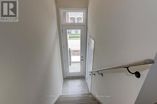 1345 Kobzar Drive, Oakville, ON - Indoor Photo Showing Other Room