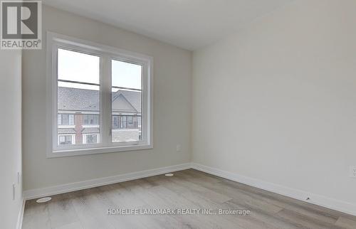 1345 Kobzar Drive, Oakville, ON - Indoor Photo Showing Other Room