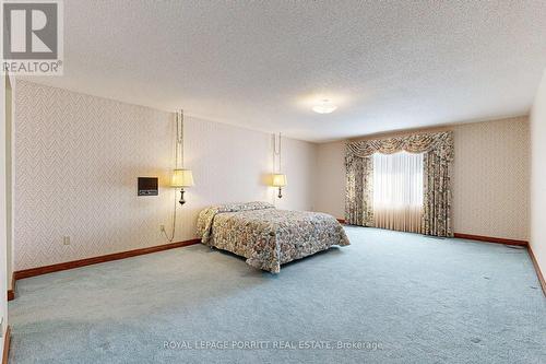 3041 Golden Orchard Drive, Mississauga, ON - Indoor Photo Showing Bedroom