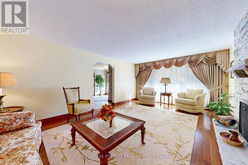 3041 Golden Orchard Drive, Mississauga, ON - Indoor Photo Showing Living Room With Fireplace