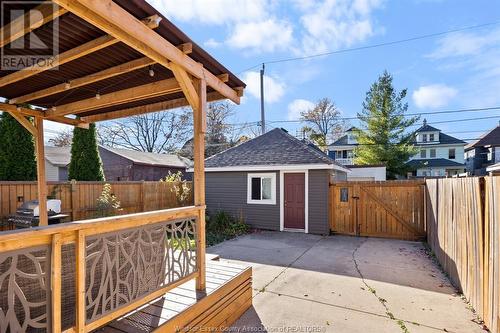 327 Lincoln, Windsor, ON - Outdoor With Deck Patio Veranda