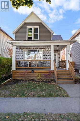 327 Lincoln, Windsor, ON - Outdoor With Deck Patio Veranda