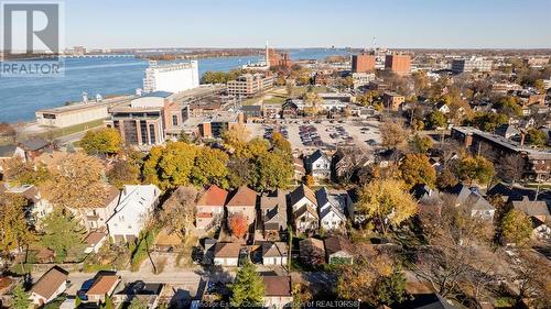 327 Lincoln, Windsor, ON - Outdoor With Body Of Water With View