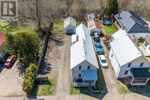 414 Moffat Street, Pembroke, ON - Outdoor