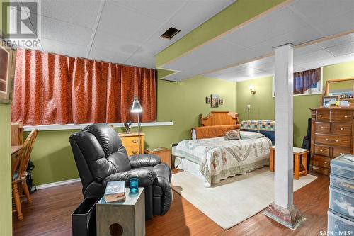 722 7Th Avenue N, Saskatoon, SK - Indoor Photo Showing Bedroom