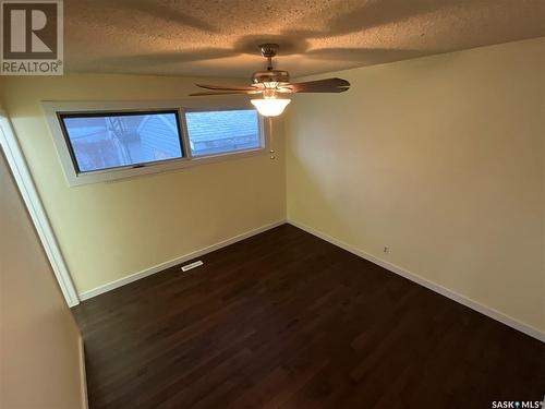 126 Bothwell Crescent, Regina, SK - Indoor Photo Showing Other Room