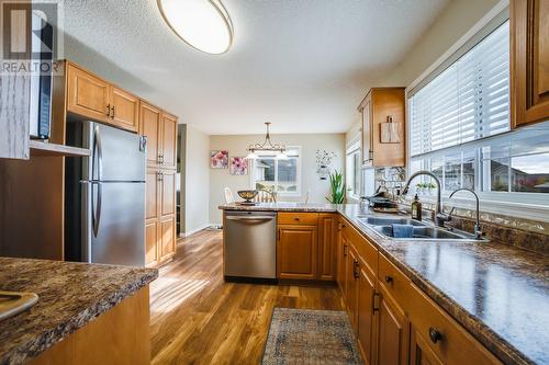 863 Mt Grady Place, Vernon, BC - Indoor Photo Showing Kitchen With Double Sink