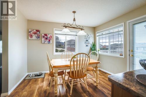 863 Mt Grady Place, Vernon, BC - Indoor Photo Showing Dining Room