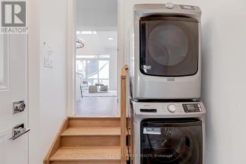 23 Vern Robertson Gate, Uxbridge, ON - Indoor Photo Showing Laundry Room