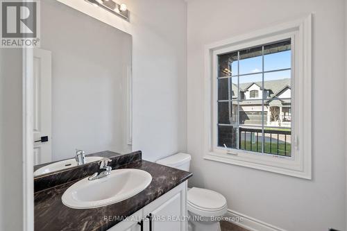 22 Ballinger Way, Uxbridge, ON - Indoor Photo Showing Bathroom