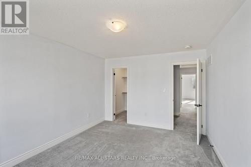 22 Ballinger Way, Uxbridge, ON - Indoor Photo Showing Other Room