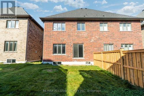 22 Ballinger Way, Uxbridge, ON - Outdoor With Exterior