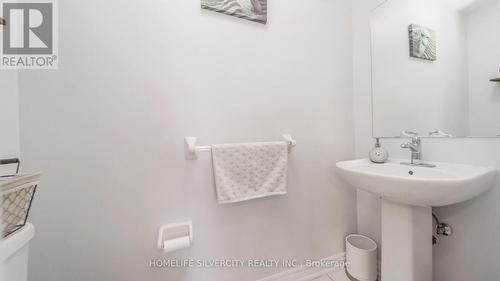 373 Robert Parkinson Drive, Brampton, ON - Indoor Photo Showing Bathroom