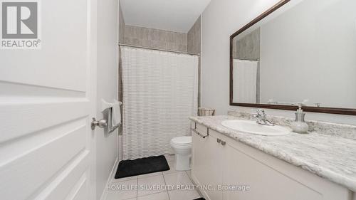 373 Robert Parkinson Drive, Brampton, ON - Indoor Photo Showing Bathroom