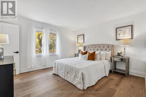 20 Suburban Drive, Mississauga, ON - Indoor Photo Showing Bedroom