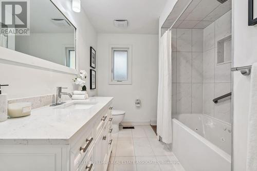 20 Suburban Drive, Mississauga, ON - Indoor Photo Showing Bathroom