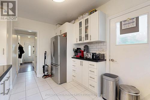 110 Prince Edward Drive S, Toronto, ON - Indoor Photo Showing Kitchen