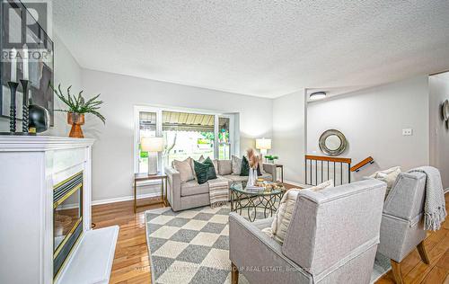 29 Michael Boulevard, Whitby (Lynde Creek), ON - Indoor Photo Showing Living Room With Fireplace