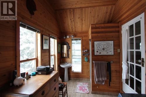 153 Billiter Avenue, Princeton, BC - Indoor Photo Showing Other Room