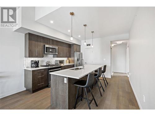 3630 Mission Springs Drive Unit# 602, Kelowna, BC - Indoor Photo Showing Kitchen With Stainless Steel Kitchen With Double Sink With Upgraded Kitchen