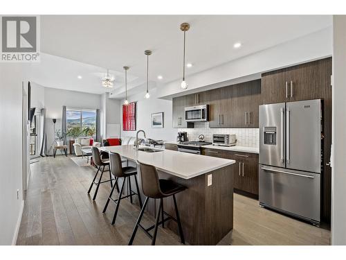 3630 Mission Springs Drive Unit# 602, Kelowna, BC - Indoor Photo Showing Kitchen With Stainless Steel Kitchen With Upgraded Kitchen