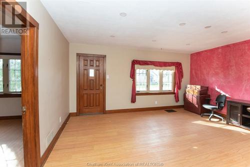 667 Wallace Street, Wallaceburg, ON - Indoor Photo Showing Other Room