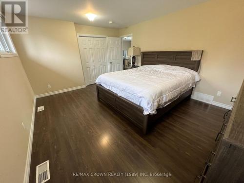 21 Jacques Avenue, Fauquier-Strickland, ON - Indoor Photo Showing Bedroom