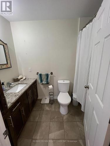 21 Jacques Avenue, Fauquier-Strickland, ON - Indoor Photo Showing Bathroom