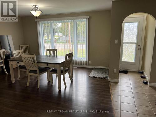 21 Jacques Avenue, Fauquier-Strickland, ON - Indoor Photo Showing Dining Room