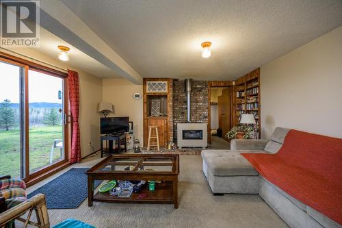 775 Dargie Place, Prince George, BC - Indoor Photo Showing Living Room With Fireplace