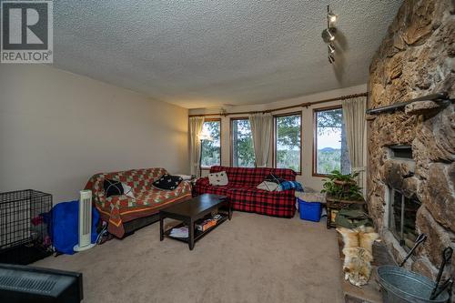 775 Dargie Place, Prince George, BC - Indoor Photo Showing Living Room With Fireplace