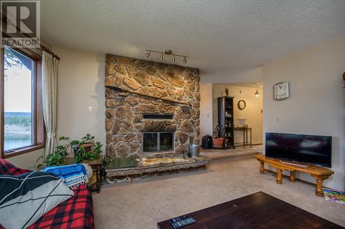 775 Dargie Place, Prince George, BC - Indoor Photo Showing Living Room With Fireplace