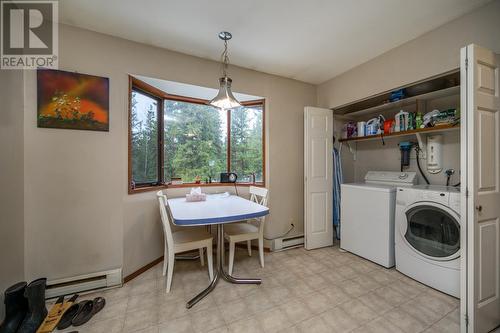 775 Dargie Place, Prince George, BC - Indoor Photo Showing Laundry Room