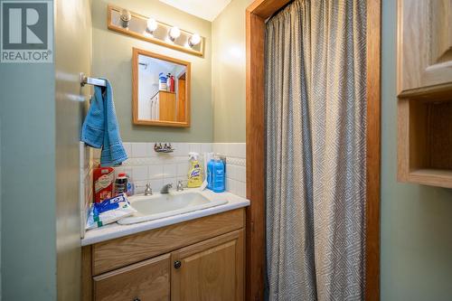 775 Dargie Place, Prince George, BC - Indoor Photo Showing Bathroom