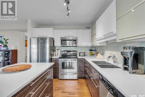 701 710 Gordon Road, Saskatoon, SK - Indoor Photo Showing Kitchen With Stainless Steel Kitchen With Double Sink