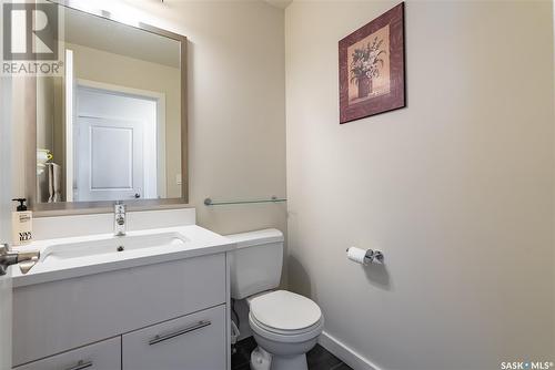 701 710 Gordon Road, Saskatoon, SK - Indoor Photo Showing Bathroom