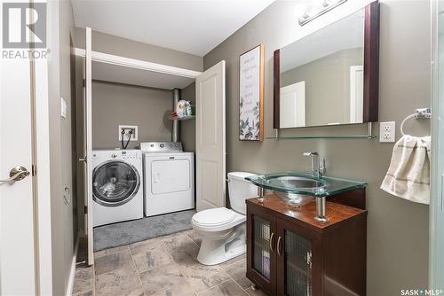 701 710 Gordon Road, Saskatoon, SK - Indoor Photo Showing Laundry Room