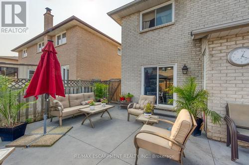 113 Valera Drive, Hamilton, ON - Outdoor With Deck Patio Veranda With Exterior