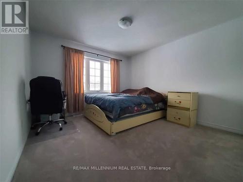 110 Seeley Avenue, Southgate, ON - Indoor Photo Showing Bedroom