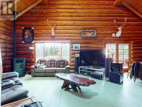 6594 Shelter Point Road, Texada Island, BC - Indoor Photo Showing Living Room With Fireplace