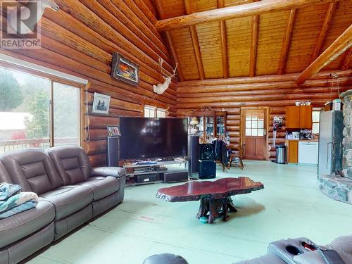 6594 Shelter Point Road, Texada Island, BC - Indoor Photo Showing Other Room With Fireplace