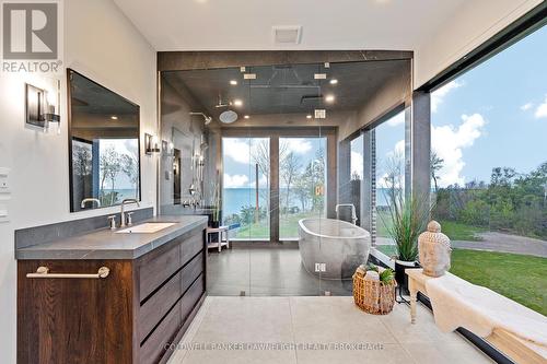 79585 Cottage Drive, Central Huron (Goderich Twp), ON - Indoor Photo Showing Bathroom